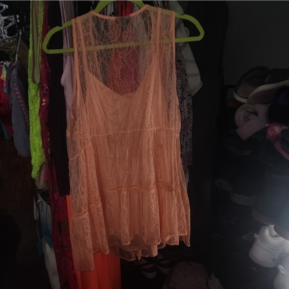 TORRID 2 Babydoll Lace Tiered Tunic Tank - Picture 5 of 5